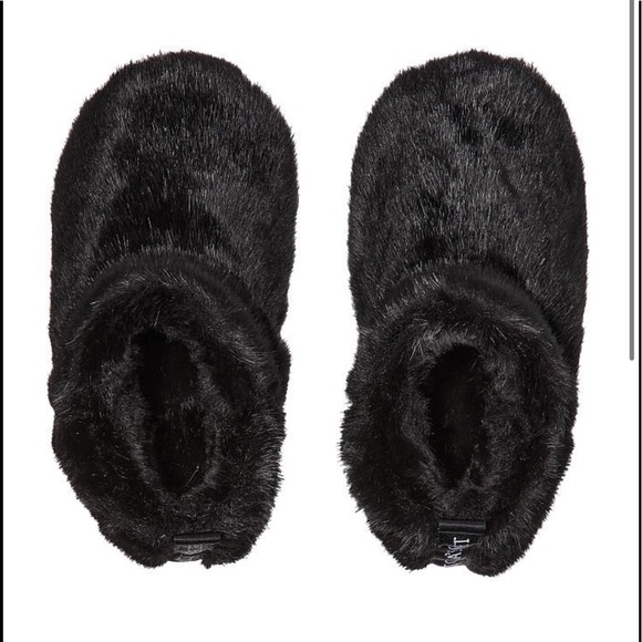 Victoria’s Secret Faux Fur Bootie- M - Picture 4 of 11